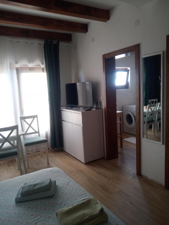 Studio Apartman Luka 斯塔利格拉德-帕克利尼卡 外观 照片